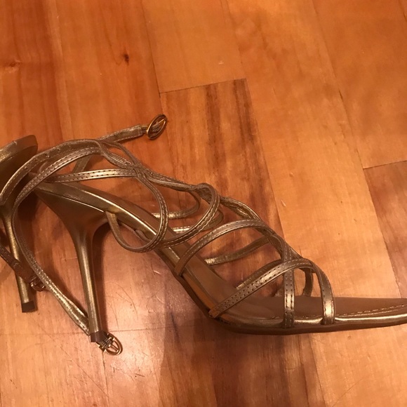 Aldo strappy gold sandals 7 - Picture 2 of 3